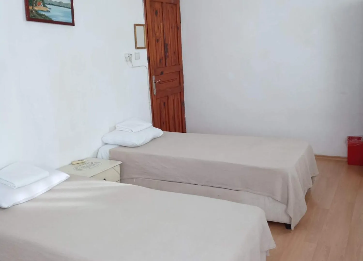 Hzd Apartments Hostel 费特希耶 0*,